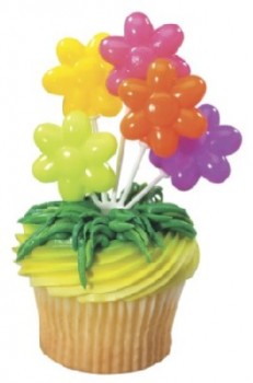 Flower-Shaped Balloon Cluster Cake & Cupcake Picks