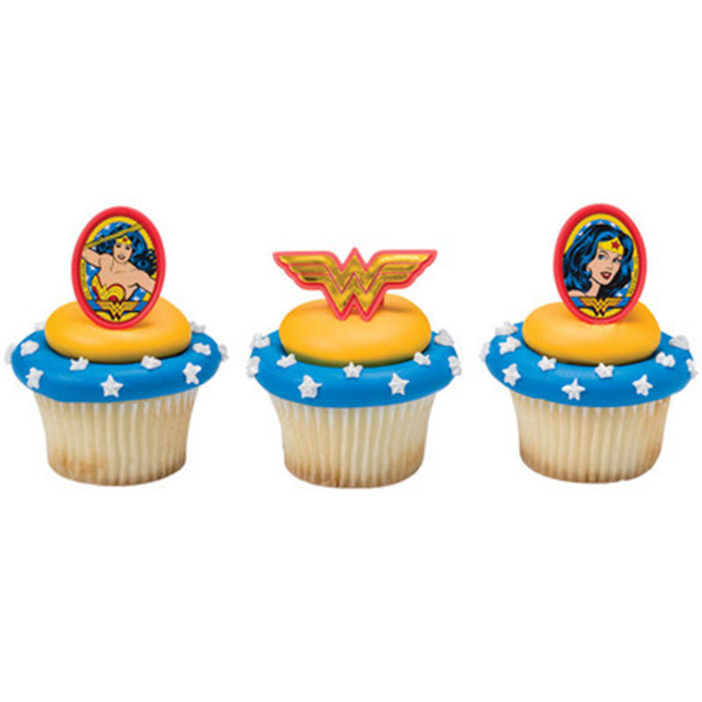 22  Wonder Woman Amazing Amazon Cupcake Topper Rings